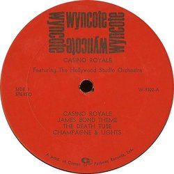 Casino Royale Soundtrack (Various Artists, Burt Bacharach, John Barry, The Hollywood Studio Orchestra) - cd-inlay