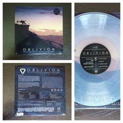 Oblivion サウンドトラック (Anthony Gonzalez,  M.8.3, Joseph Trapanese) - CDインレイ