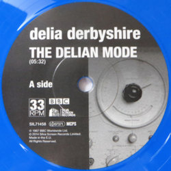Delian Mode / Blue Veils & Golden Sands サウンドトラック (Delia Derbyshire) - CDインレイ