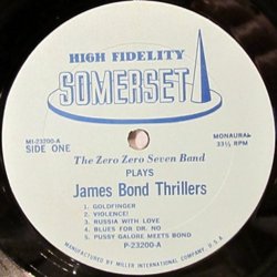 James Bond Thrillers!! Including Goldfinger Bande Originale (Various Artists, The Zero Zero Seven Band) - cd-inlay